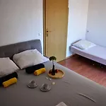 Vujica, Okrug Gornji Apartment Trogir
