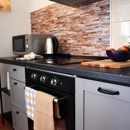 Vujica, Okrug Gornji * Trogir